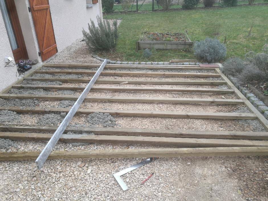 construction d'une terrasse en bois